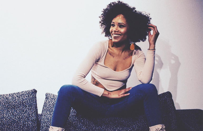 Niki Darling promotional portrait
