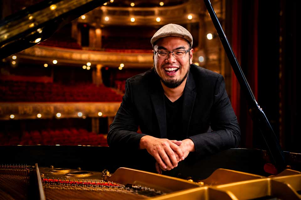 Akkra Yeunyonghattaporns international pianist